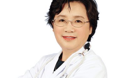 邱玲