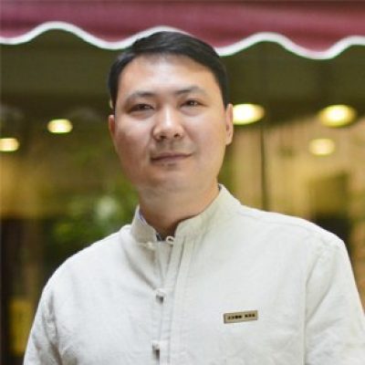 曲利炜
