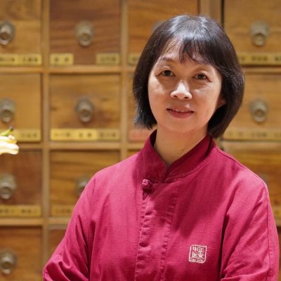 严洁